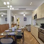 Sublime Air-Conditioned Apartment Center Of Paris