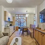 Sublime Air-Conditioned Apartment Center Of Paris